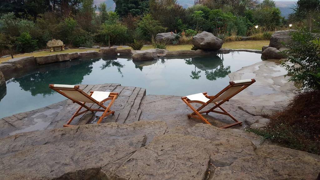 Rockwood Earth Lodge Champagne Valley Екстер'єр фото